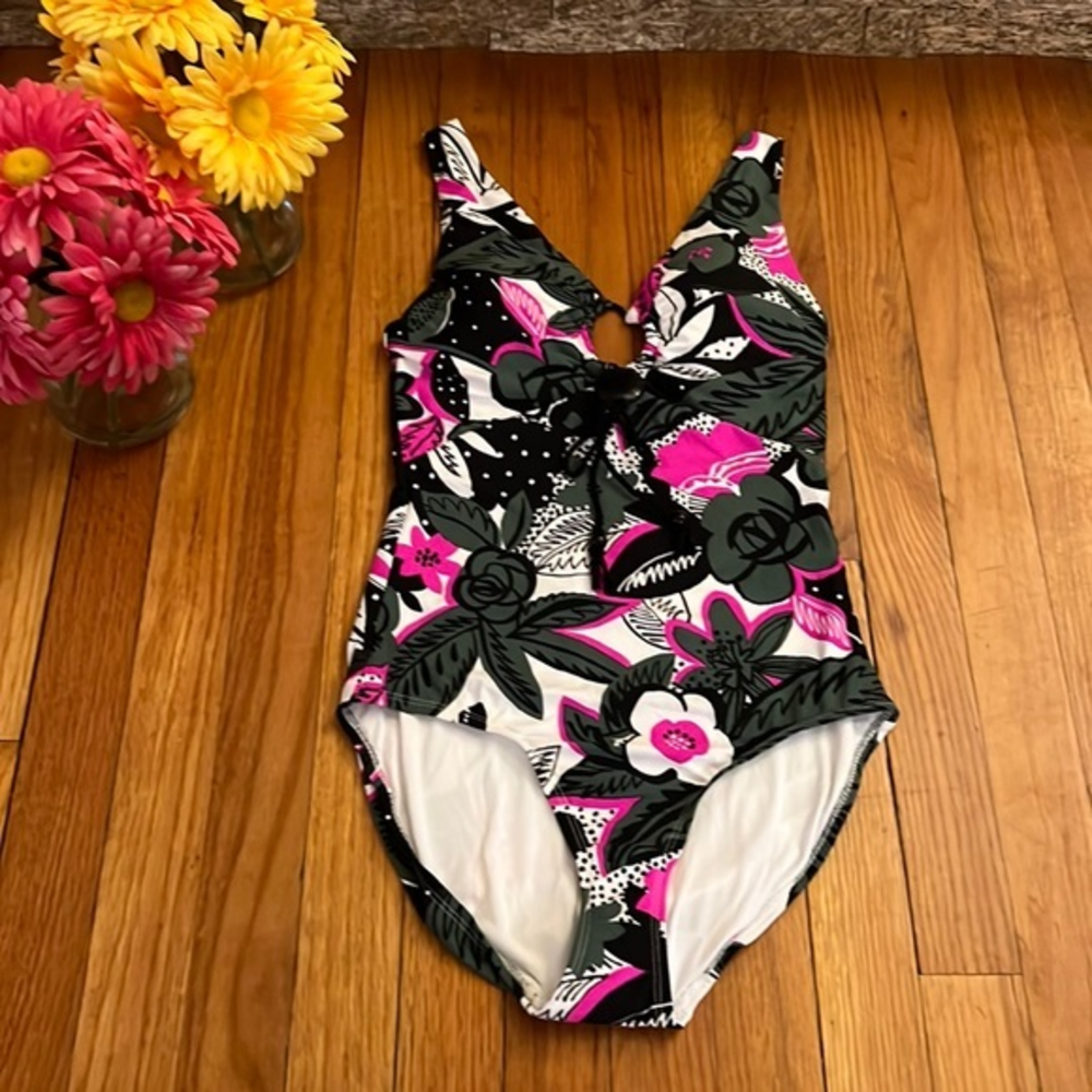Beautiful‎ Anne Cole Swim Suit NWOT Size 6 🏝️👙